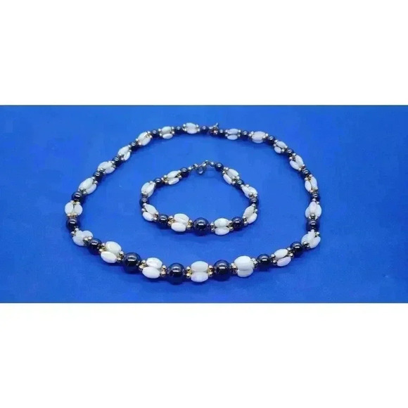 Hematite & Mother Of Pearl Necklace Bracelet Set Gold Bead Cluster Accents - Picture 3 of 9